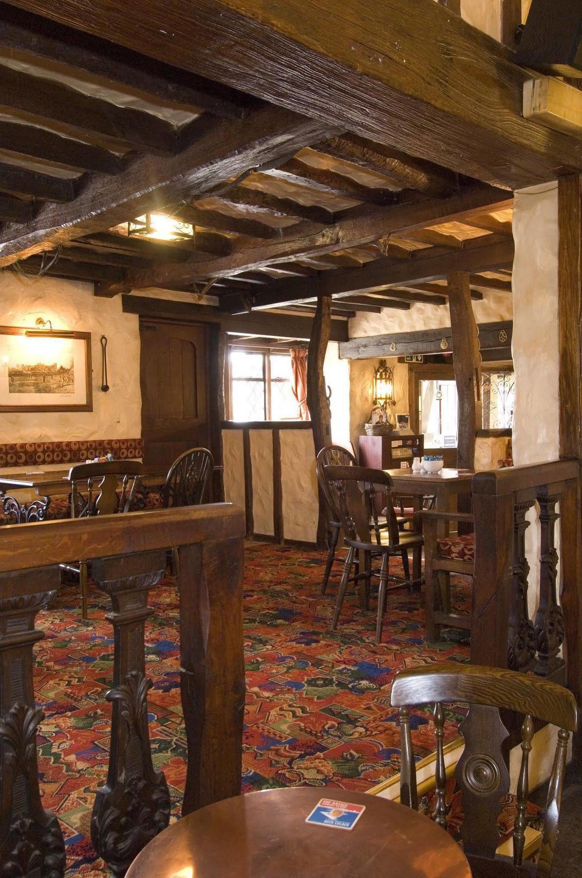 The Horseshoe Inn Herstmonceux Exterior foto