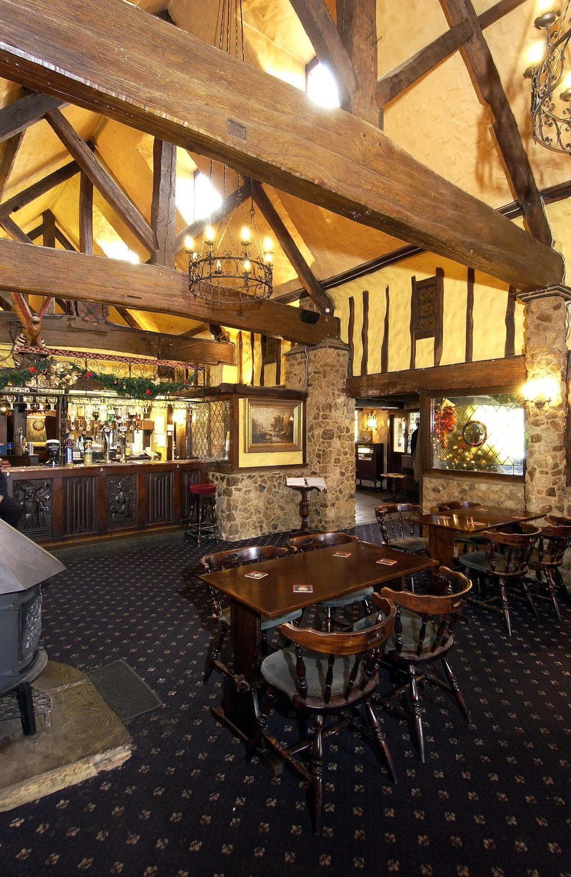 The Horseshoe Inn Herstmonceux Exterior foto